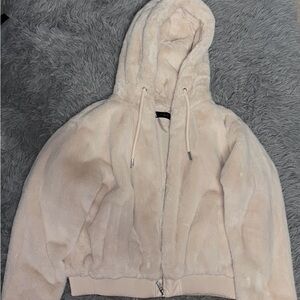 Zara ivory faux fur jacket